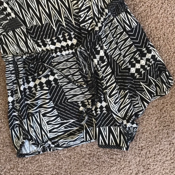 Romper - Picture 2 of 2